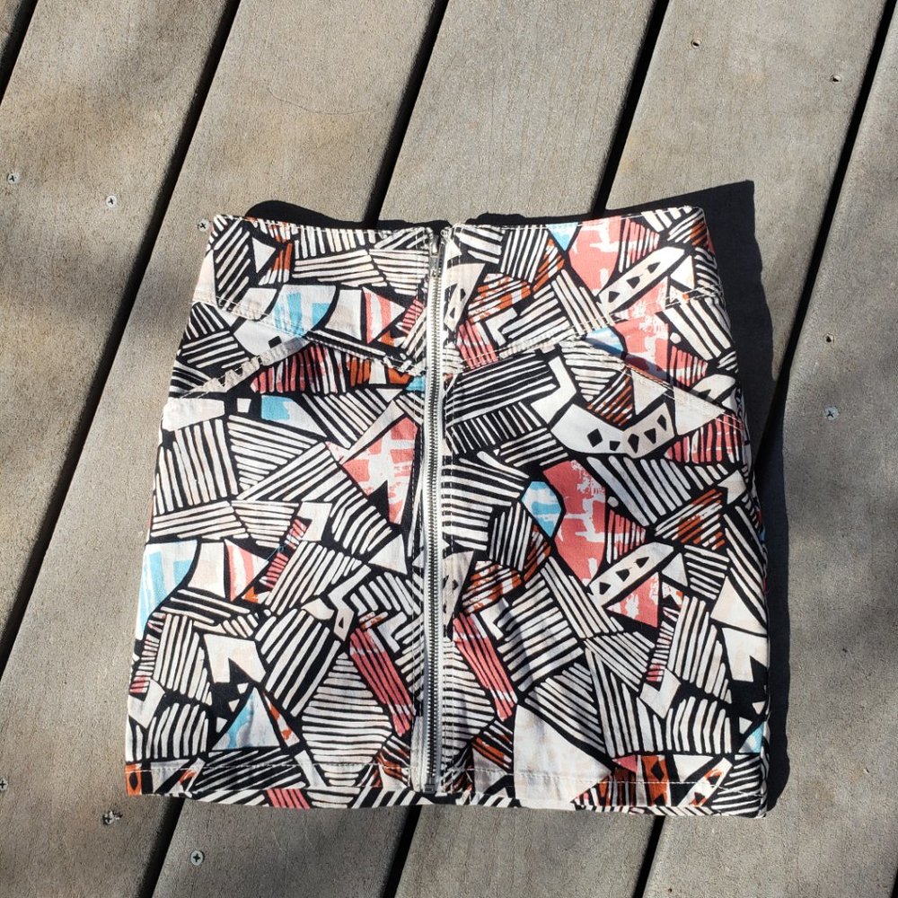 Retro H&M high waisted mini